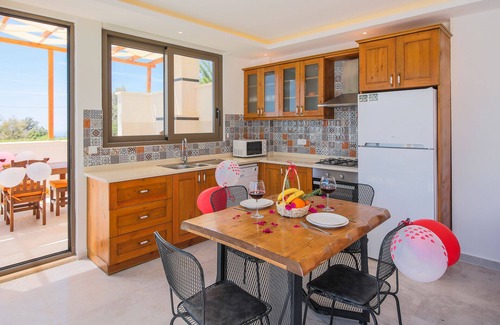 Islamlar Villa | Villa Bella One Isolated Heated Pool Honeymoon