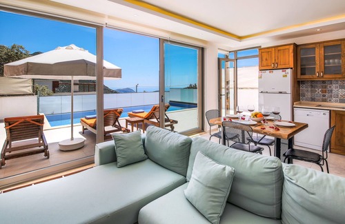 Islamlar Villa | Villa Bella Two For 4-Isolated Heated Pool Family