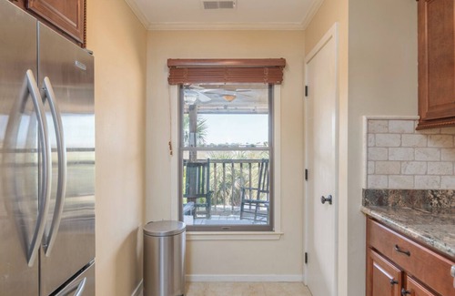 Oceanmarsh Subdivision House | Villa Bella Vista on Harbor Island