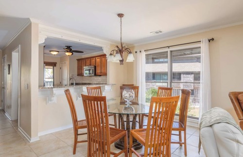 Oceanmarsh Subdivision House | Villa Bella Vista on Harbor Island