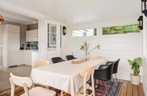 Bergenhus House | Villa Bellevue Hot Tub x EV Parking x Views