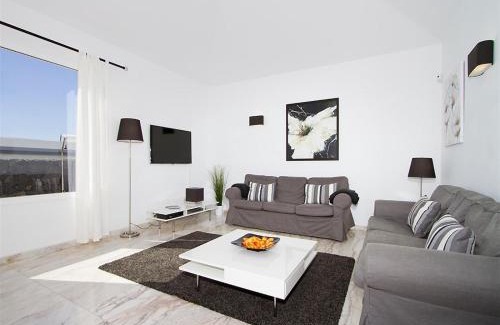 Puerto del Carmen Villa | Villa Benedicte