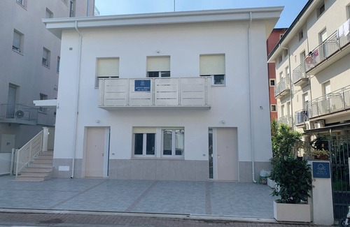 Marina Centro Apartment | Villa Bianca apartments in Rimini a stone's throw from the sea