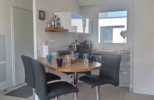 Serignan Apartment | Villa Bianca - Spacious apartment for 4 people 500