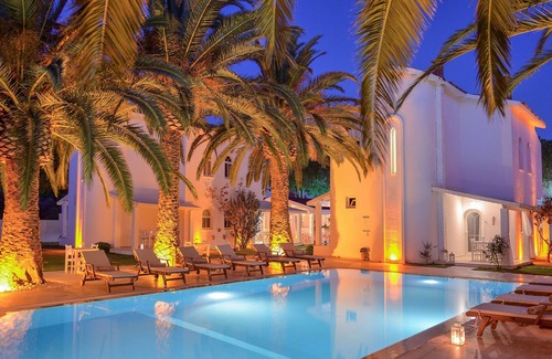 Ildır Koyu Hotel | Villa Blanche Otel