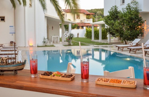 Ildır Koyu Hotel | Villa Blanche Otel