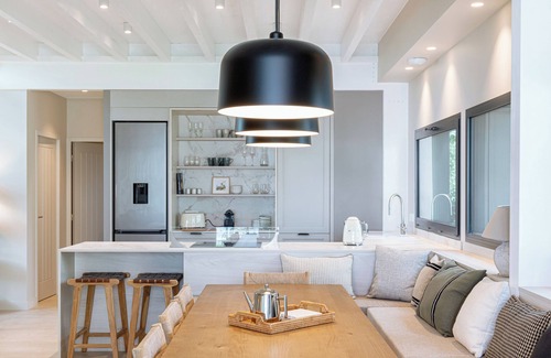 Tremeoc Villa | Villa Bliz, Imagine an exceptional place in the south of Brittany.