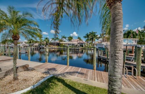 Pelican House | Villa Blue Sky, Cape Coral