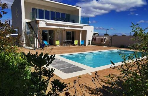 Serignan House | villa boileau