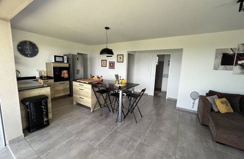 Sainte-Anne Villa | Villa Bois d Amour, sea view, white sand beach, kite surfing, river ,.
