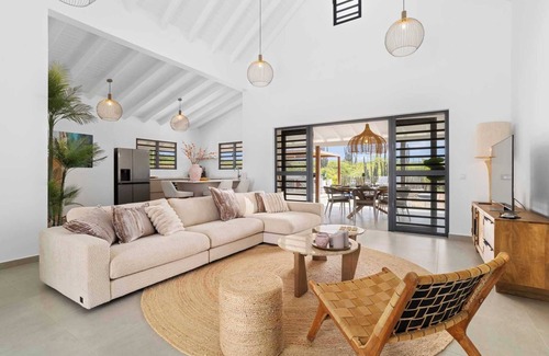Kralendijk Villa | Villa Bonheur with refreshing private pool