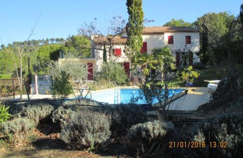 Rognes House | Villa Boulou