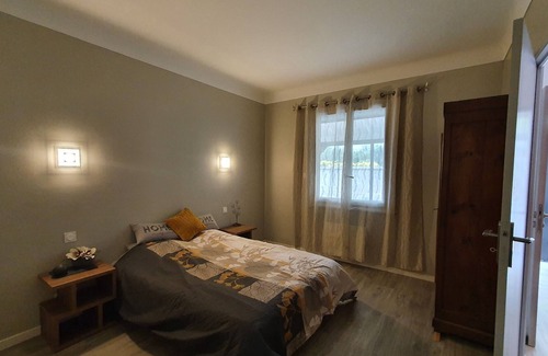 Thuir House | Villa Boune