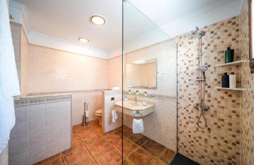 Matagorda Villa | Villa Breezes by Villa Plus
