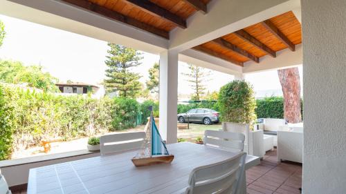 Geremeas Villa | Villa Brezza di Mare-Geremeas Country Club