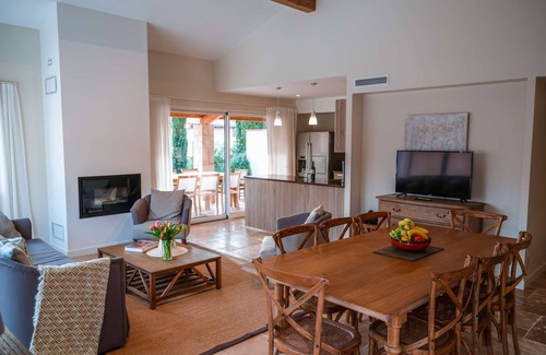 Castelnau-de-Montmiral Villa | Villa Castelnau - air conditioning & heated pool, nestled in the castle grounds - I