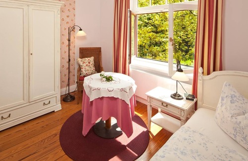 Doese Hotel | Villa Caldera