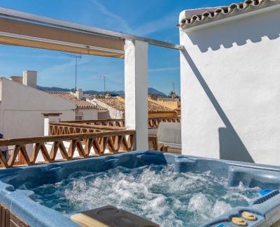 Coin House | Villa Calida