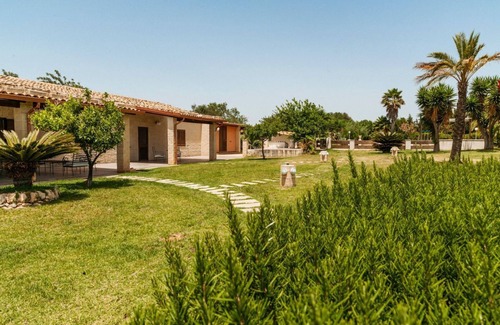 Santa Croce Camerina Villa | Villa Camerina - Six Bedroom Villa, Sleeps 10