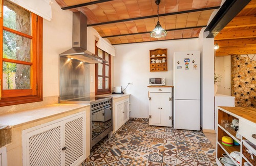 Son Antem House | Villa "Can Rosillo" with Wi-Fi, Garden, Treehouse, Terraces & Pool