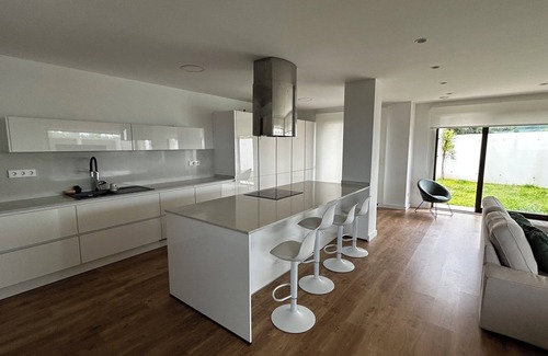 Oia Ski Chalet | Villa Canabido Vigo-Baiona Coast
