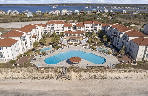 North Topsail Beach Condo | Villa Capriani Beach Resort