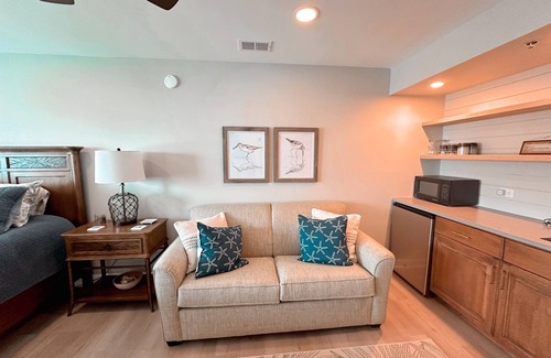 North Topsail Beach Condo | Villa Capriani 2 bed/2 bath condo in Villa Capriani