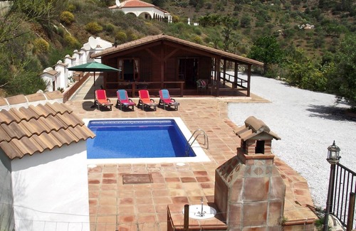 Sedella Villa | Villa Casa de Madera with Pool, Wi-Fi, A/C, Terrace & Garden