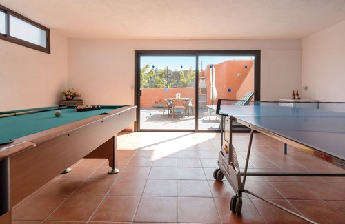 Yaco Villa | Villa ‘Casa Rural Villa María’ with Wi-Fi & Terrace; Parking Available