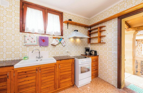 Cala San Vicente Villa | Villa "Casa Isabel & Mateo" close to the Beach with Pool, Garden & Wi-Fi