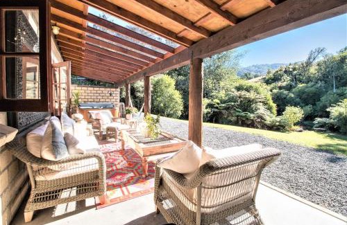 Katikati House | Villa Casa Maria Luxury Tuscan Villa