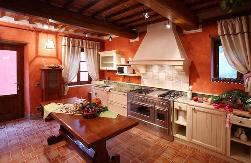 Reggello Villa | Villa Casa Rossa by Fantasia Villas