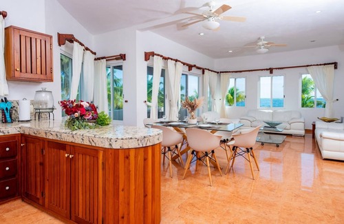 Puerto Morelos Villa | Villa Chantico with private beach