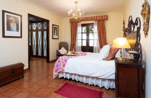 Villa de Arico House | VILLA CHRISTINE. HEATED POOL