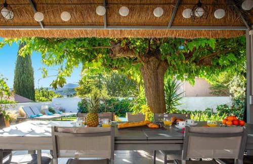 Saint-Savournin Villa | Villa Coeur de Provence by Villa Plus