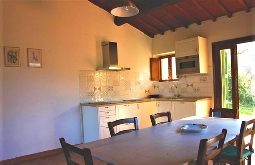 Chianni Villa | Villa con Piscina 10 Posti Letto, L'Oliveta Di Rivalto