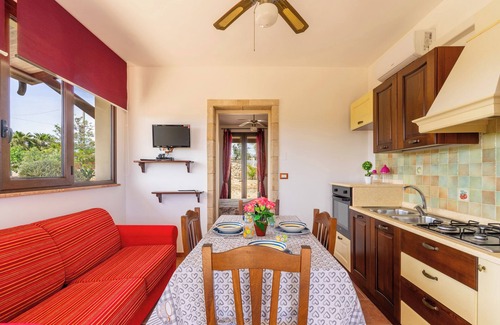 Torre Pali Villa | Villa 'Con Piscina 429' with Sea View, Private Pool and Air Conditioning