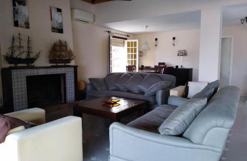 Carihuela House | Villa con piscina privada