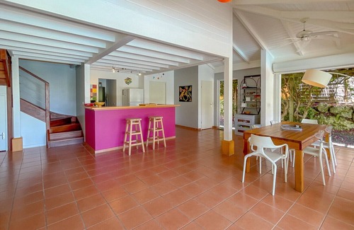 Anse des Rochers Villa | Villa Corail, pool, garden, secure access and close to beach and center