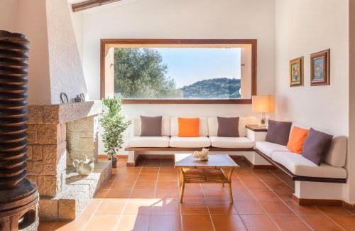 Villasimius Villa | Villa Corallo - FREE WIFI - 1km from the beach