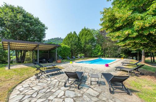 Corneliano d'Alba Villa | Villa Cornelia , entire Villa with private pool