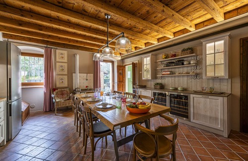 Montioni House | Villa Corte Carlotte - surrounded by the countryside, just 4 km from Lazise