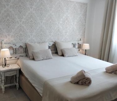 Calonge Bed & Breakfast | Villa Costera B&B