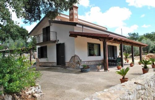 Itri House | VILLA CYCAS relax tra mare e natura