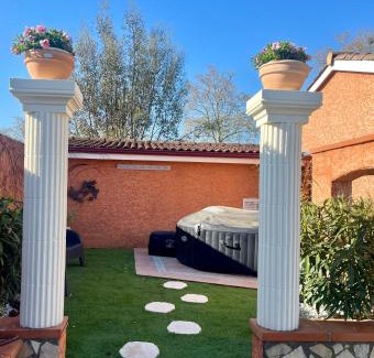 Calmont House | Villa détente, piscine, spa et loisirs
