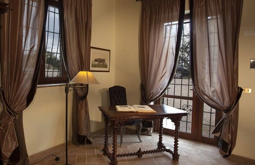 Perugia Villa | Villa Dante, magnificent estate overlooking the Umbrian hills