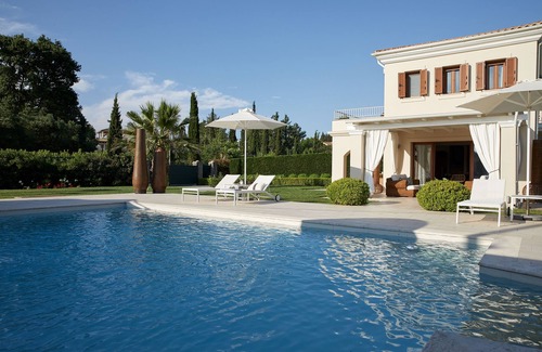 Dassia Villa | Villa Daphne with 2 bedrooms, private pool & outdoor jacuzzi.n