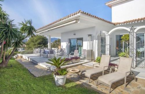 New Golden Mile Villa | Villa de 6 dormitorios en Marbella con spa y piscina privada - ES-175-10