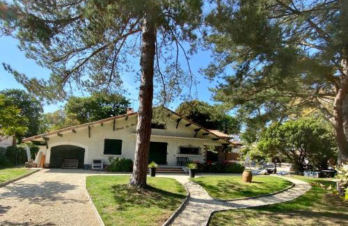 Soorts-Hossegor Villa | Villa de charme avec piscine à 500m des plages