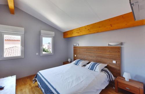Saint-Cyprien Plage Villa | Villa de l'Art